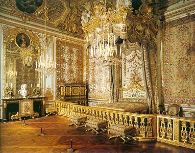 382px Versailles Queen's Chamber