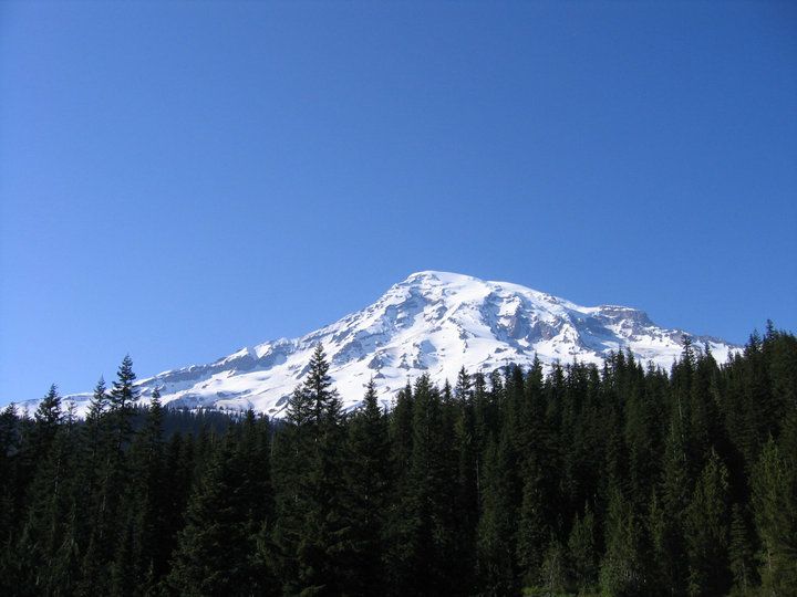 A picture I took on our way to Mt. Rainer, out in WA. One of my favorite mountains. :)