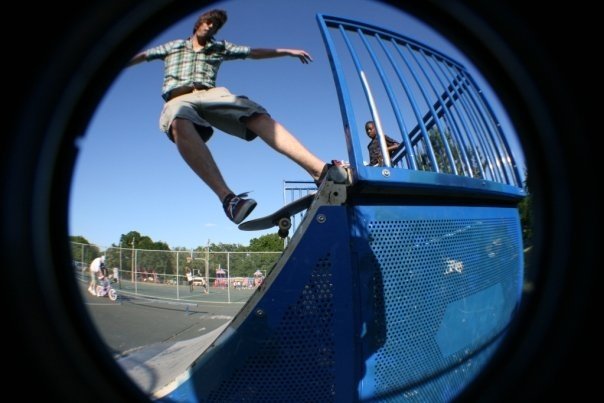 Big ass Rock-to-Fakie