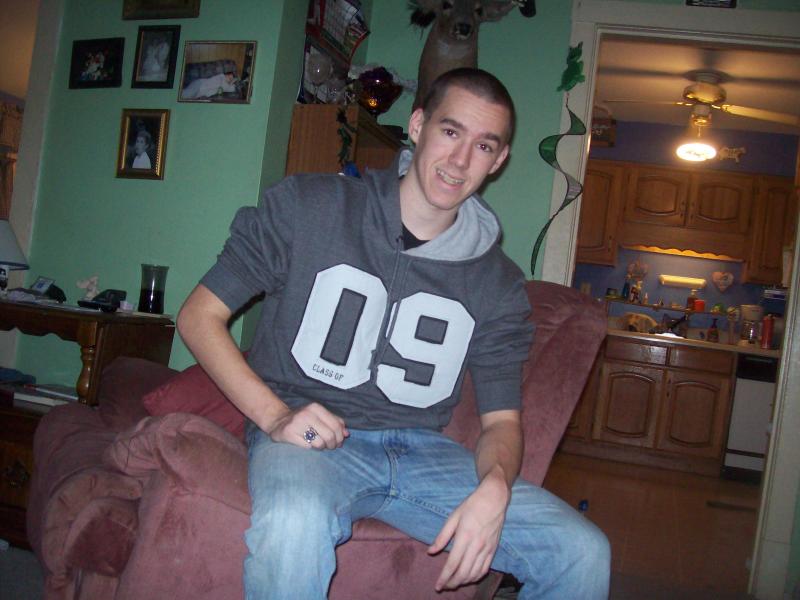 Chillen in my 09 gear