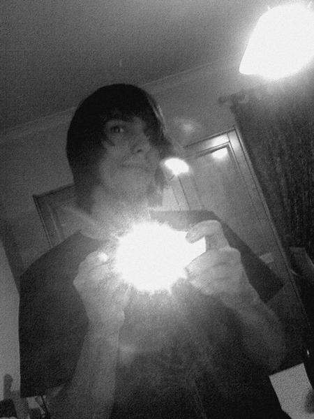 "handlight"