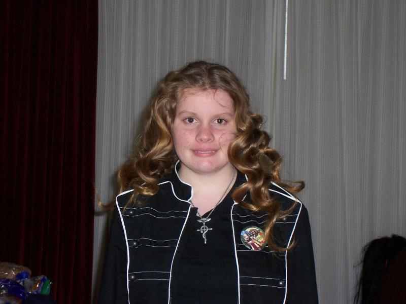 I think my hair looks neat after it's been pinned up in a wig all day!