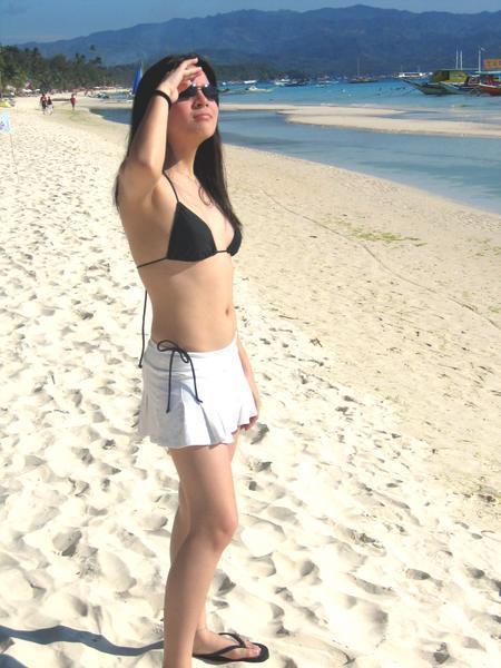 If it weren't for that damn sun...I would've been the hottest thing ever created! Mwahaha!