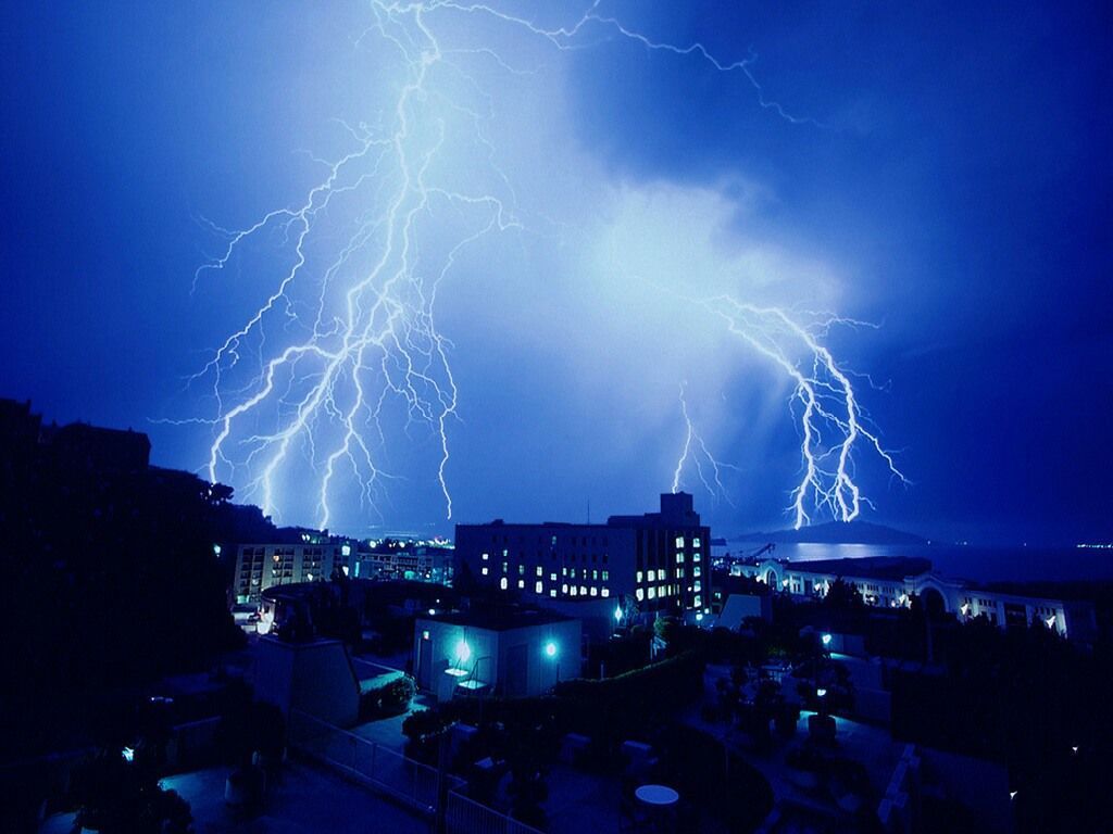 lightning 5