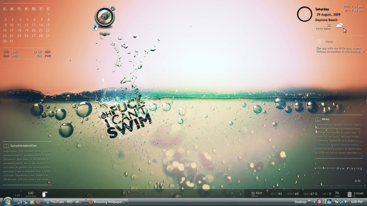 My favorite desktop screenshot to date. (and yeah, this is why I have that warning in my album description)