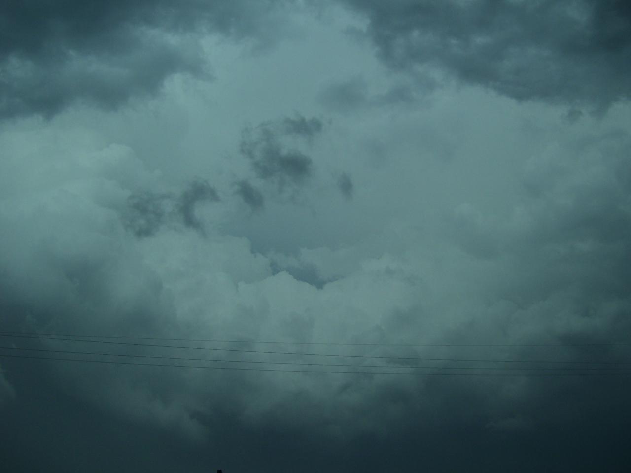 Sever Thunderstorm 3/7/09
Marion, KS