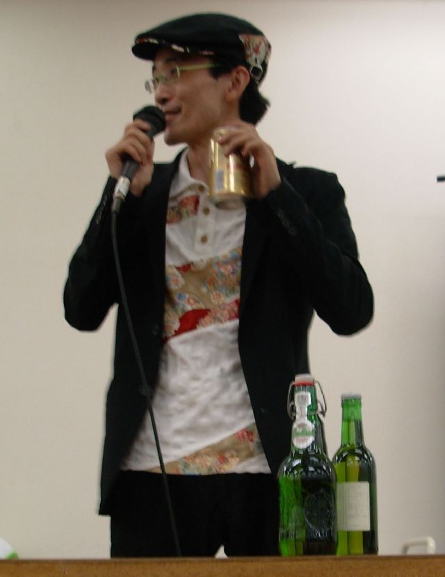 The focus is totally off, but hey, ZUN